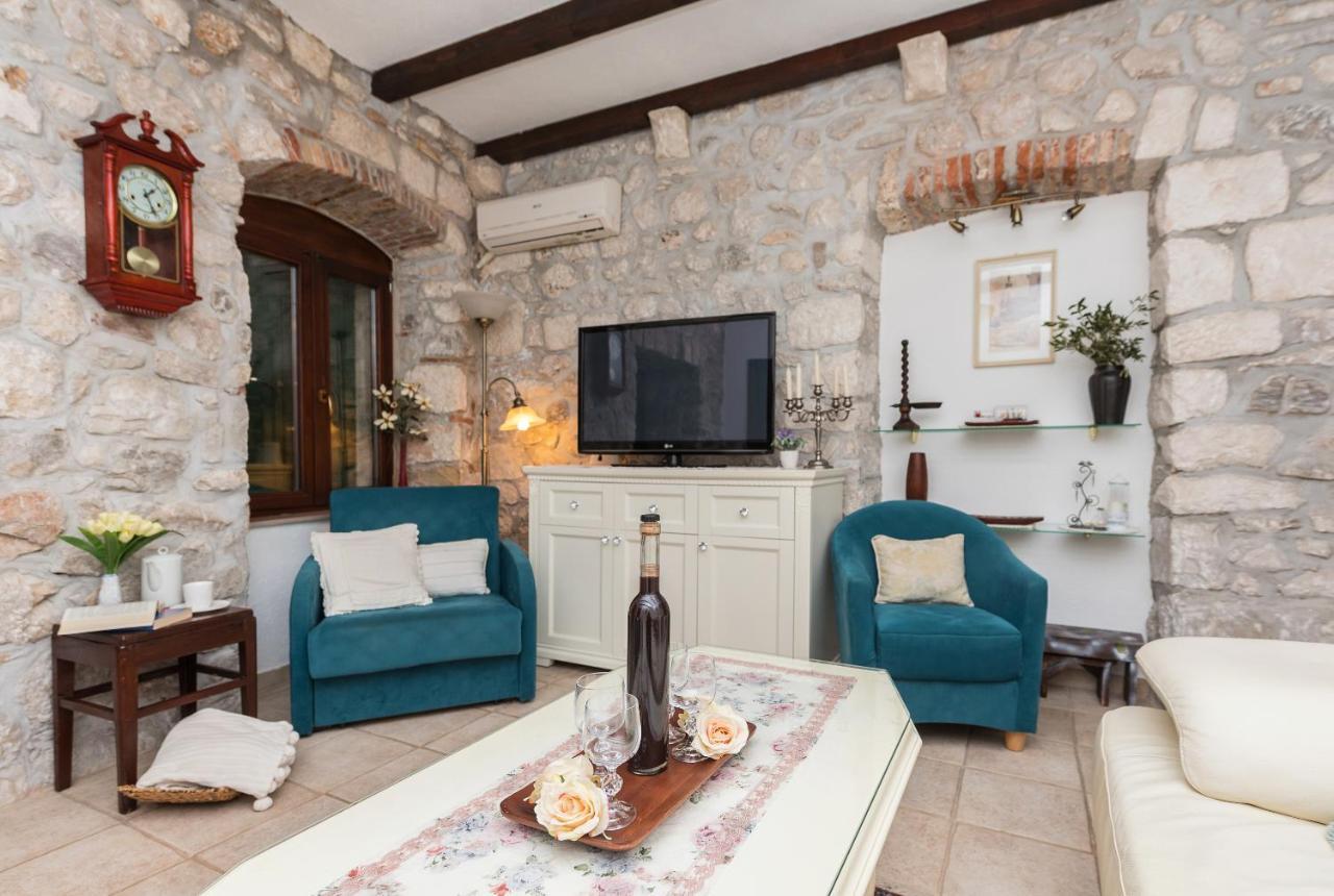 Heritage Palace Listun Makarska Exterior foto