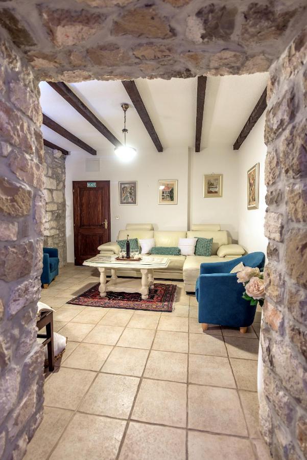 Heritage Palace Listun Makarska Exterior foto